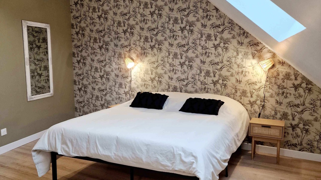Photo of Bedroom in Laon