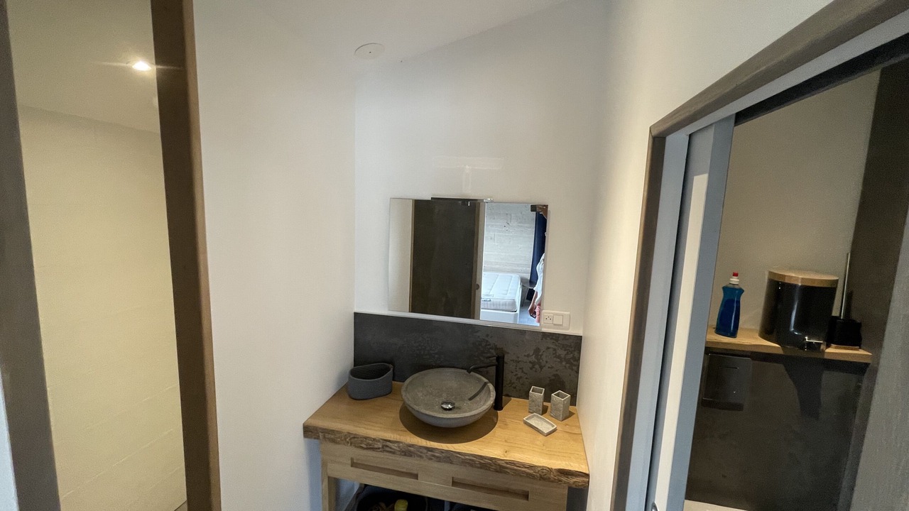 Photo of Bathroom in Les Attaques