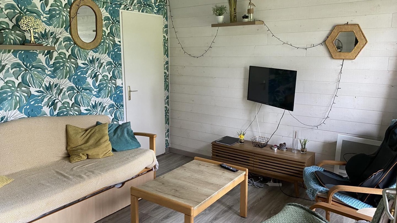 Photo of Livingroom in Signy-le-Petit