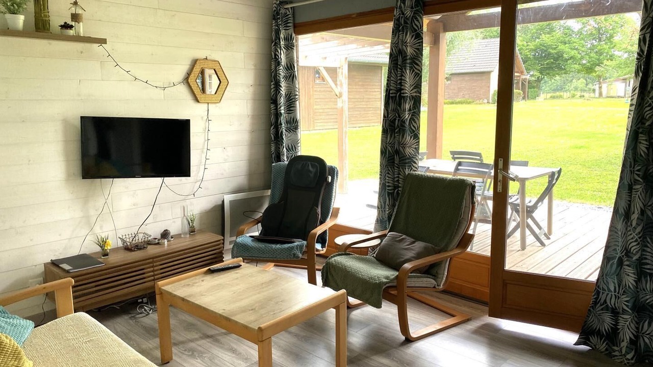 Photo of Livingroom in Signy-le-Petit