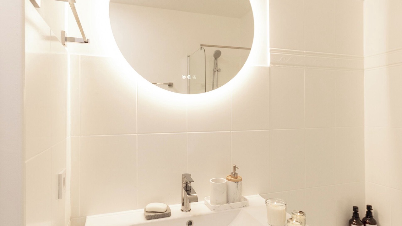 Photo of Bathroom in Saint-Ouen-l'Aumone