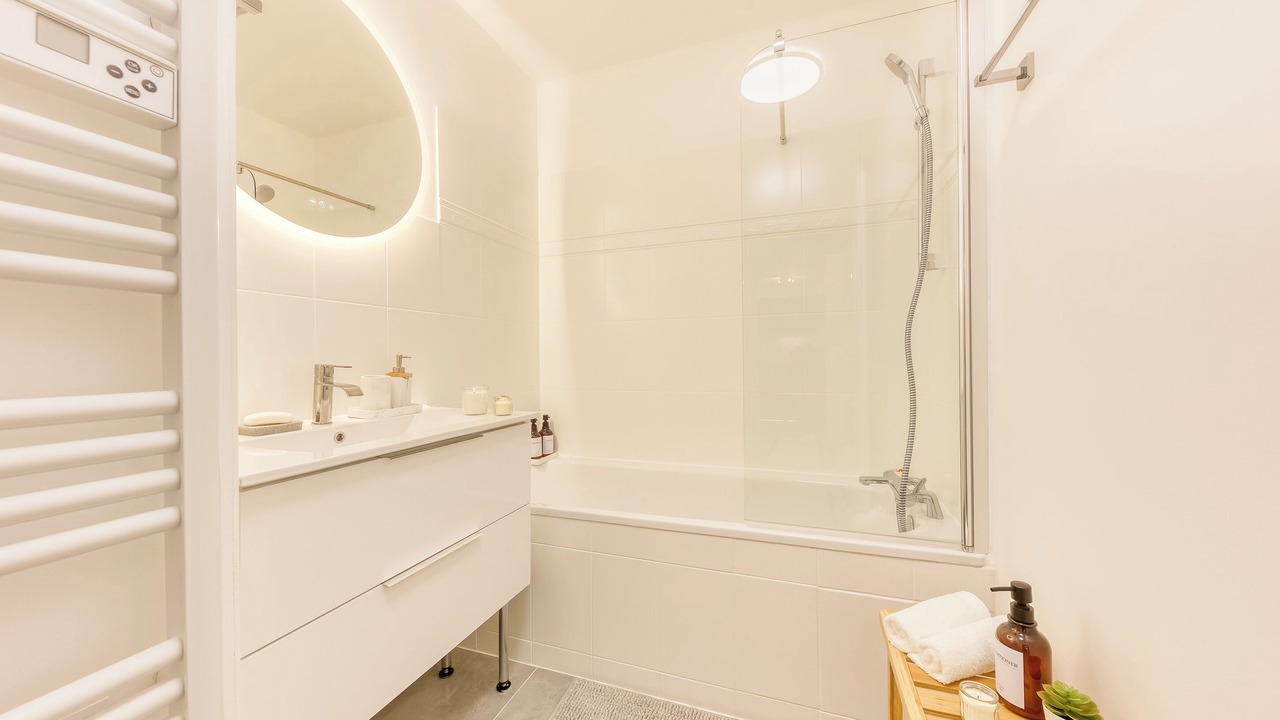 Photo of Bathroom in Saint-Ouen-l'Aumone