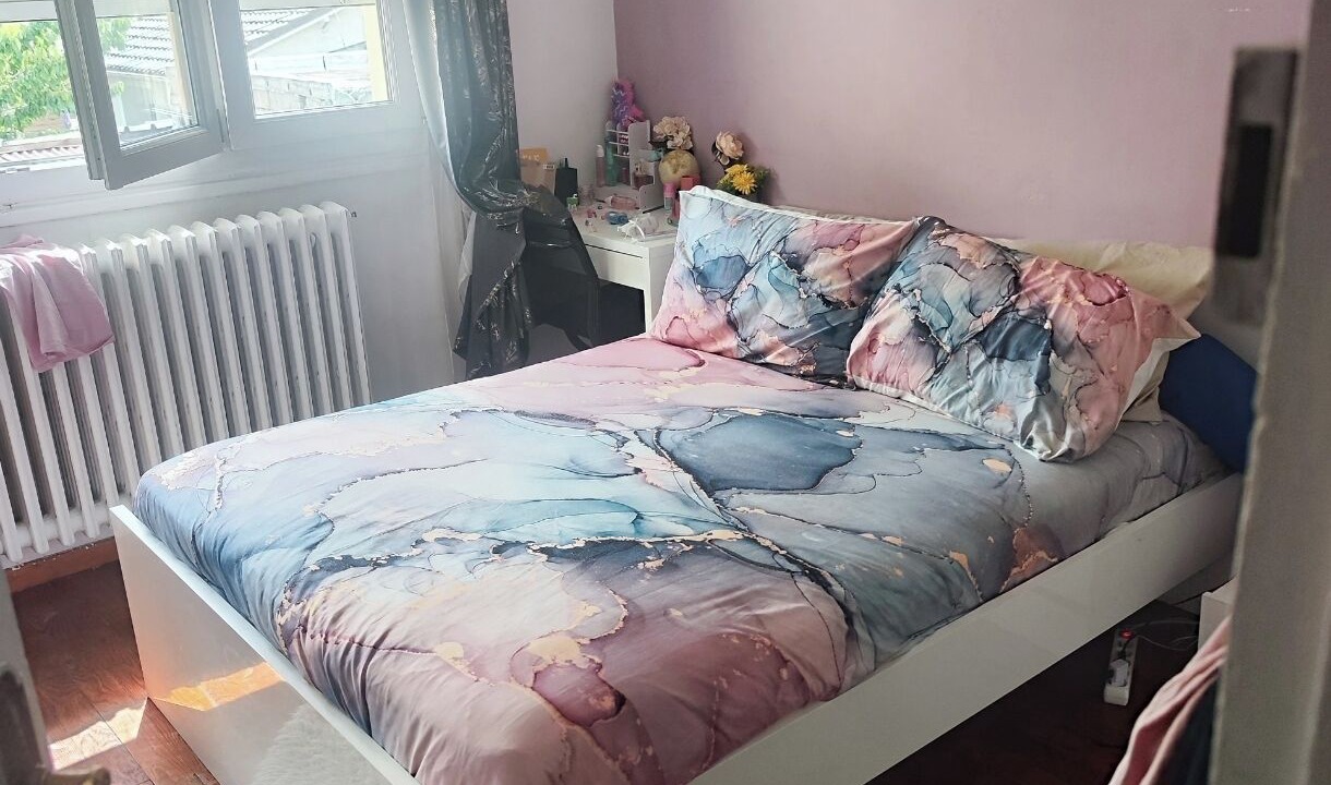 Photo of Bedroom in Livry-Gargan