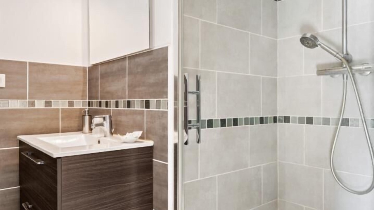 Photo of Bathroom in Sausseuzemare-en-Caux