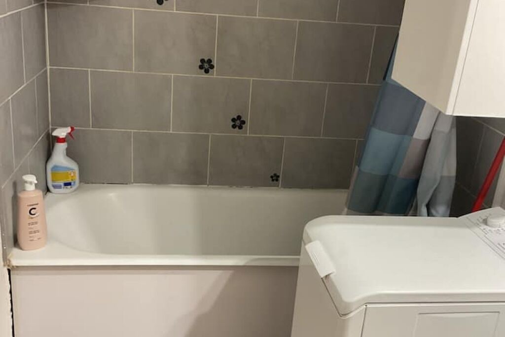 Photo of Bathroom in Sarcelles