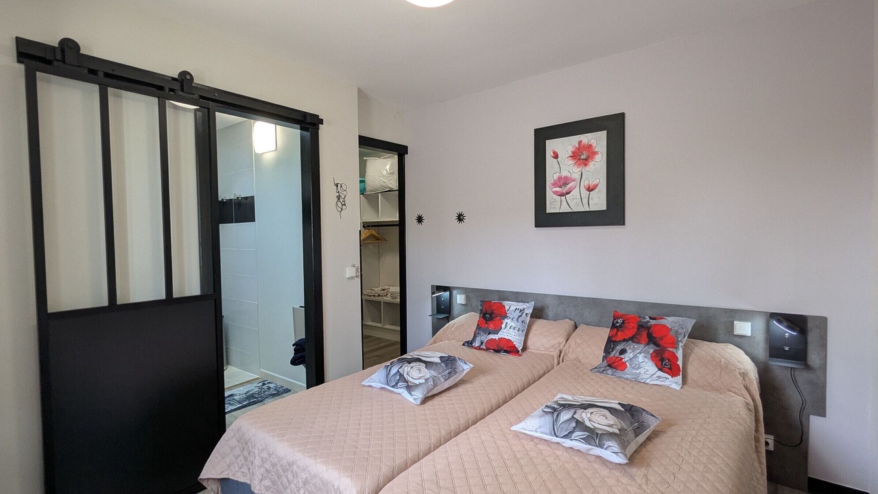 Photo of Bedroom in Milly-sur-Bradon