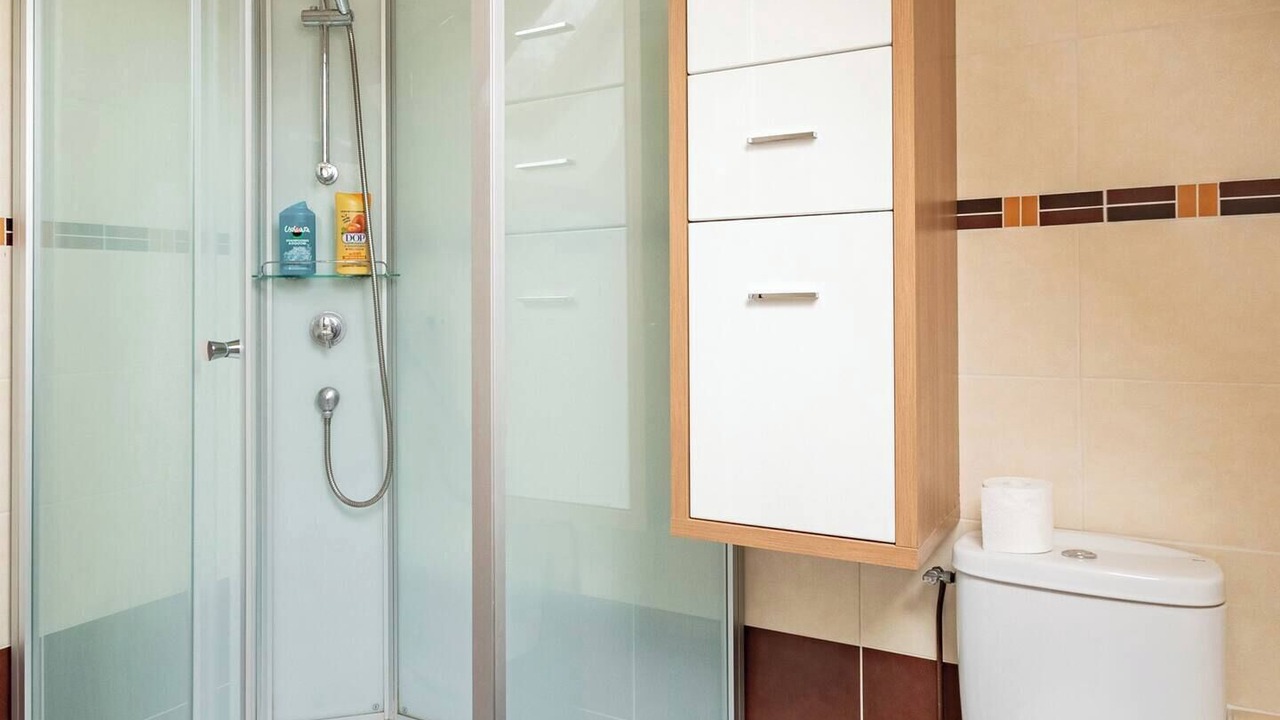 Photo of Bathroom in Bonnieres-sur-Seine