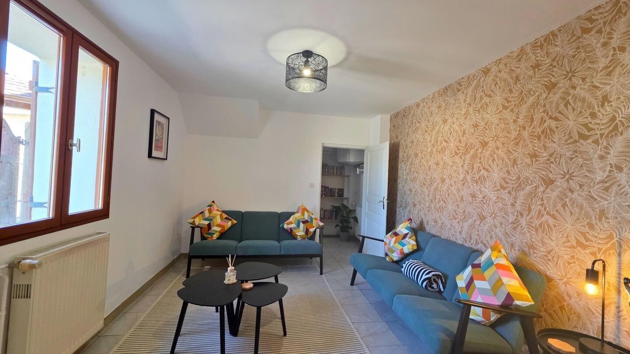 Photo of Livingroom in Chambon-sur-Voueize
