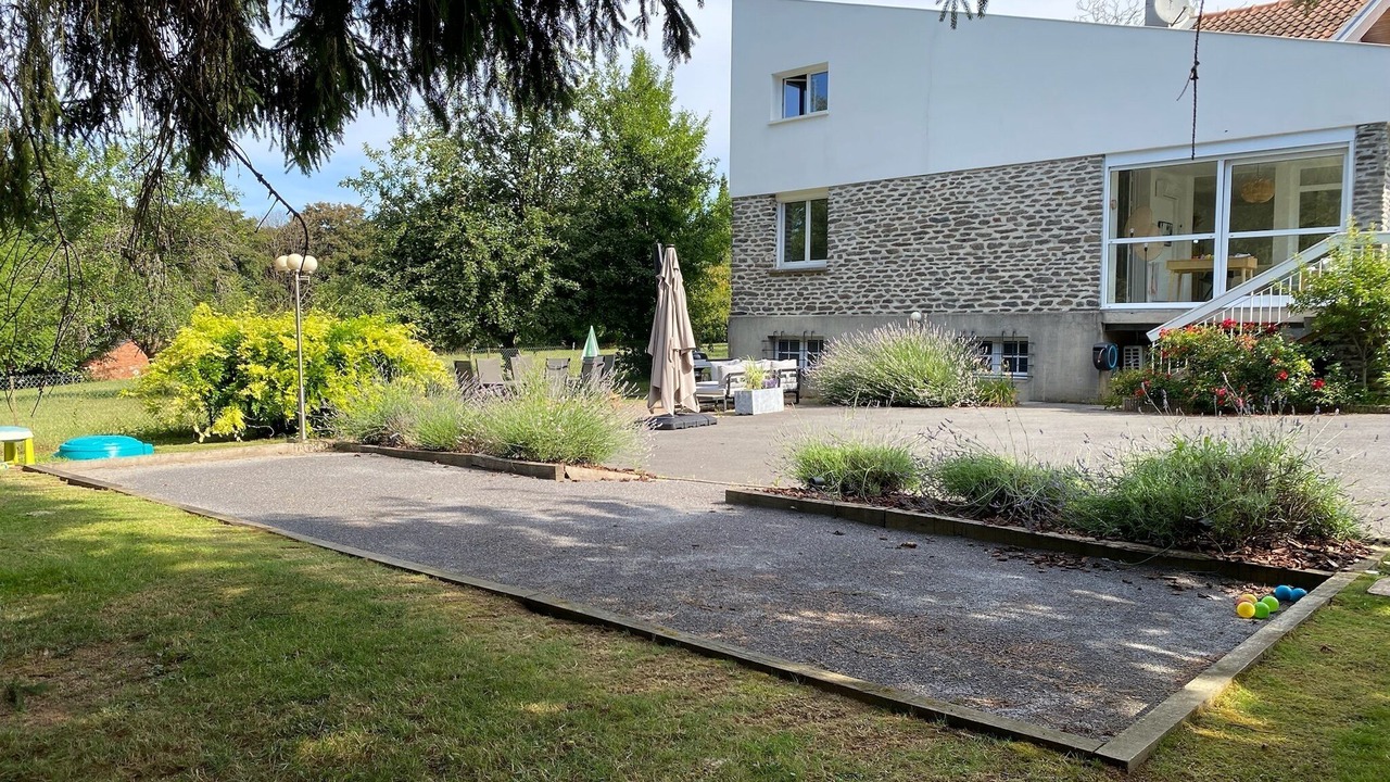 Photo of Outdoor in Saint-Marceau
