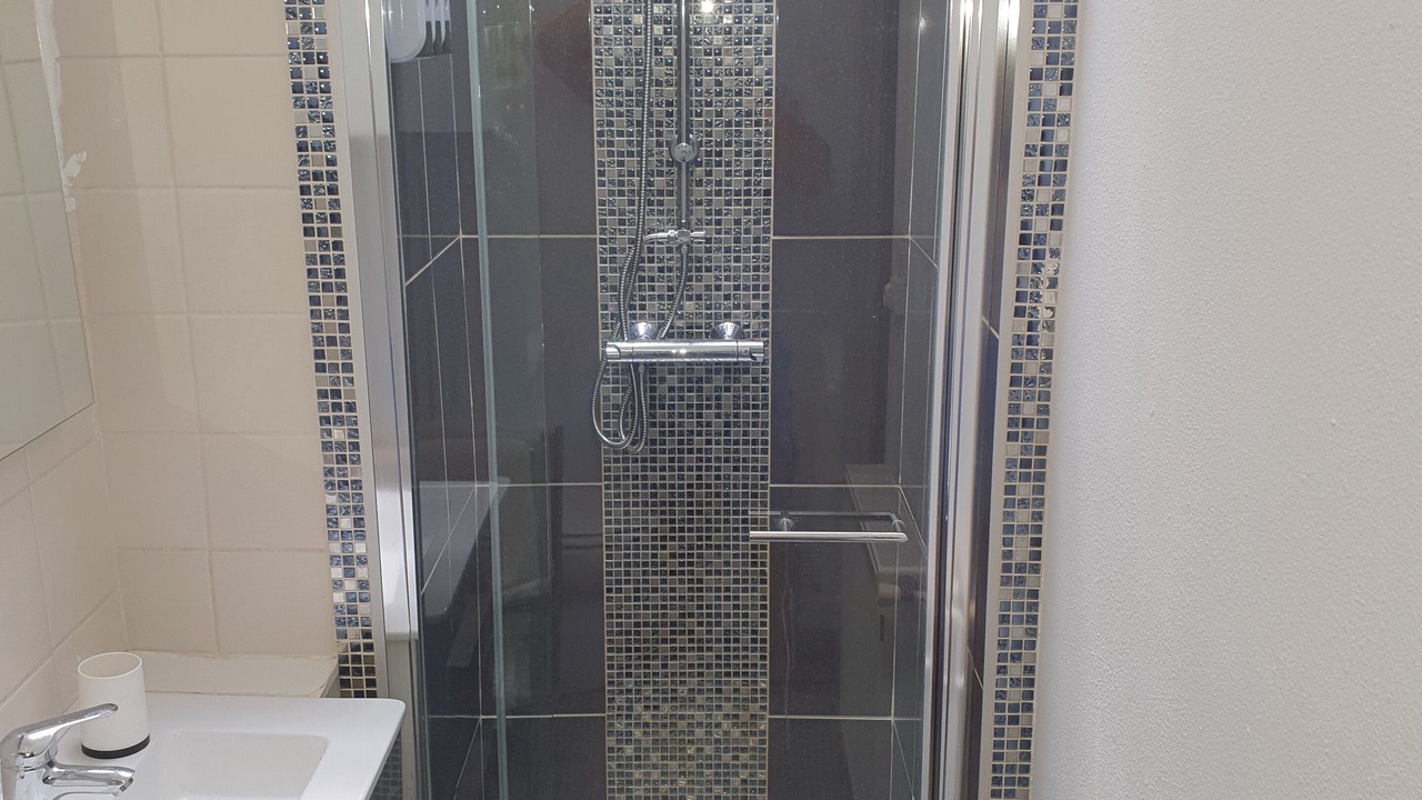 Photo of Bathroom in Epernay