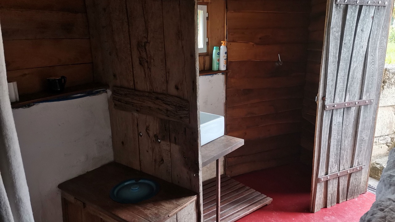 Photo of Bathroom in Haute-Saintonge