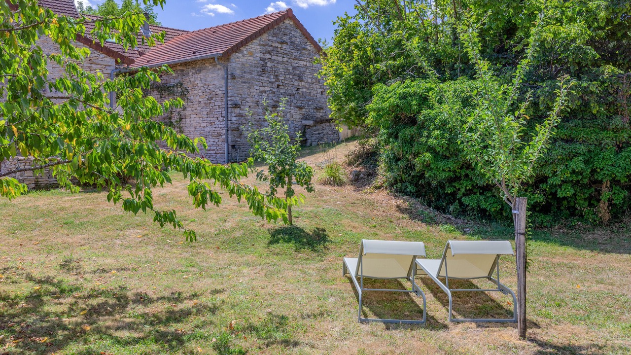 Photo of Outdoor in Saint-Ythaire