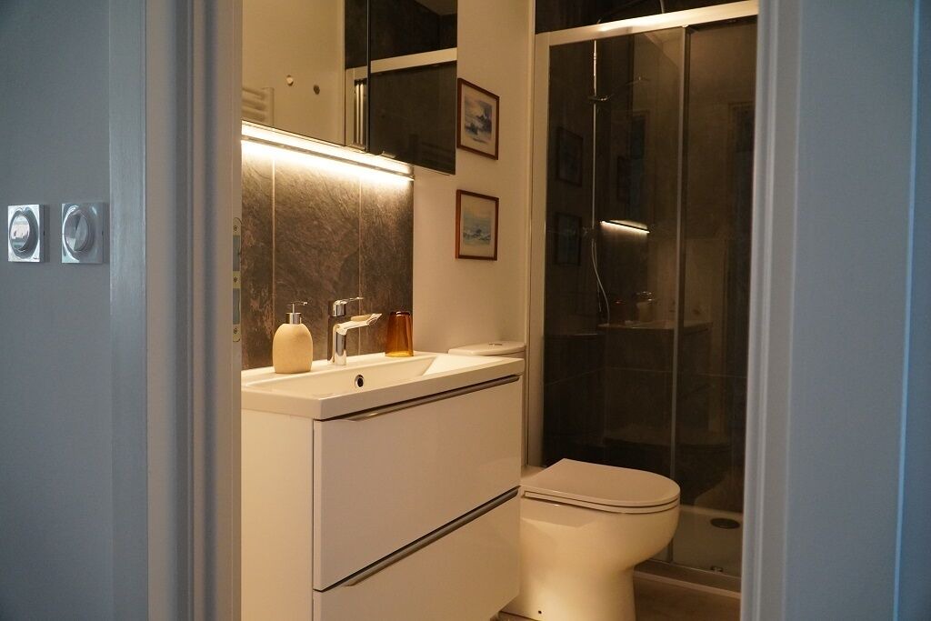 Photo of Bathroom in Saint-Yrieix-la-Perche