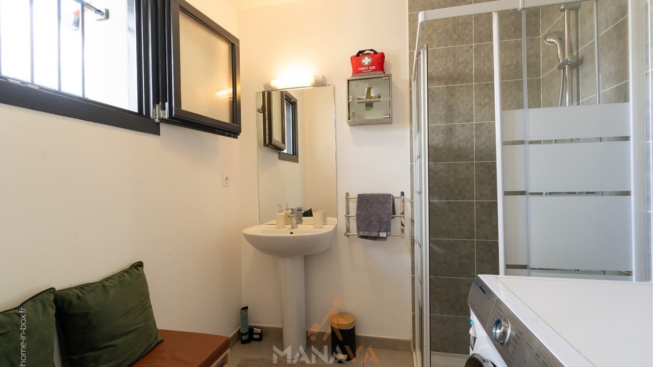 Photo of Bathroom in Bussy-Saint-Georges