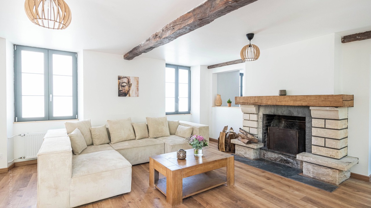 Photo of Livingroom in Dampierre-en-Yvelines