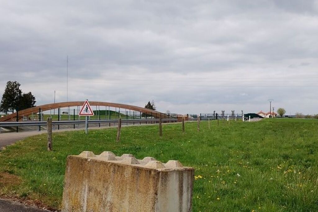 Photo of Others in Mesnil-Saint-Pere