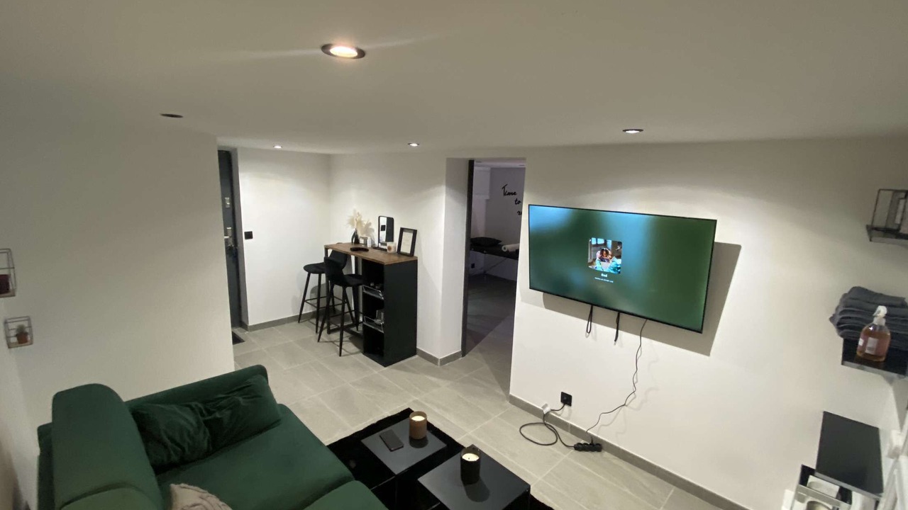 Photo of Livingroom in Epinay-sur-Seine