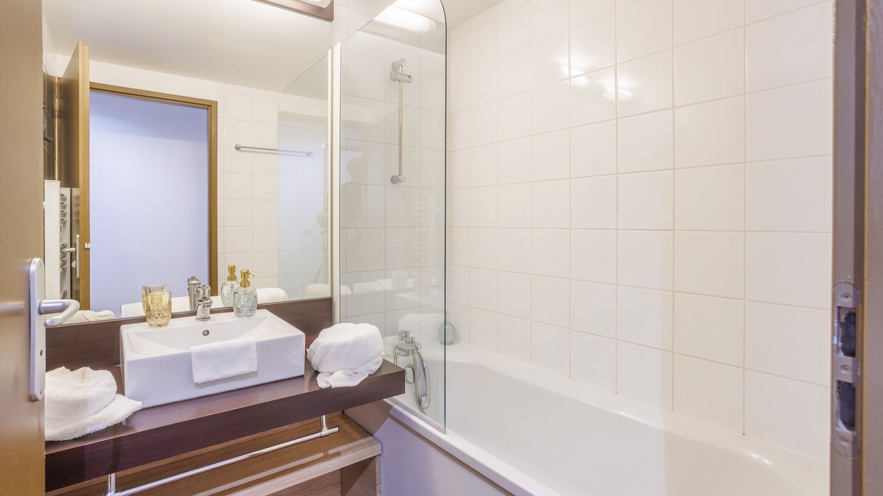 Photo of Bathroom in Eppe-Sauvage