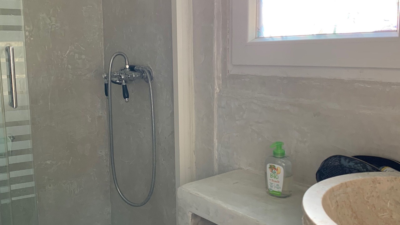 Photo of Bathroom in Notre-Dame-des-Champs