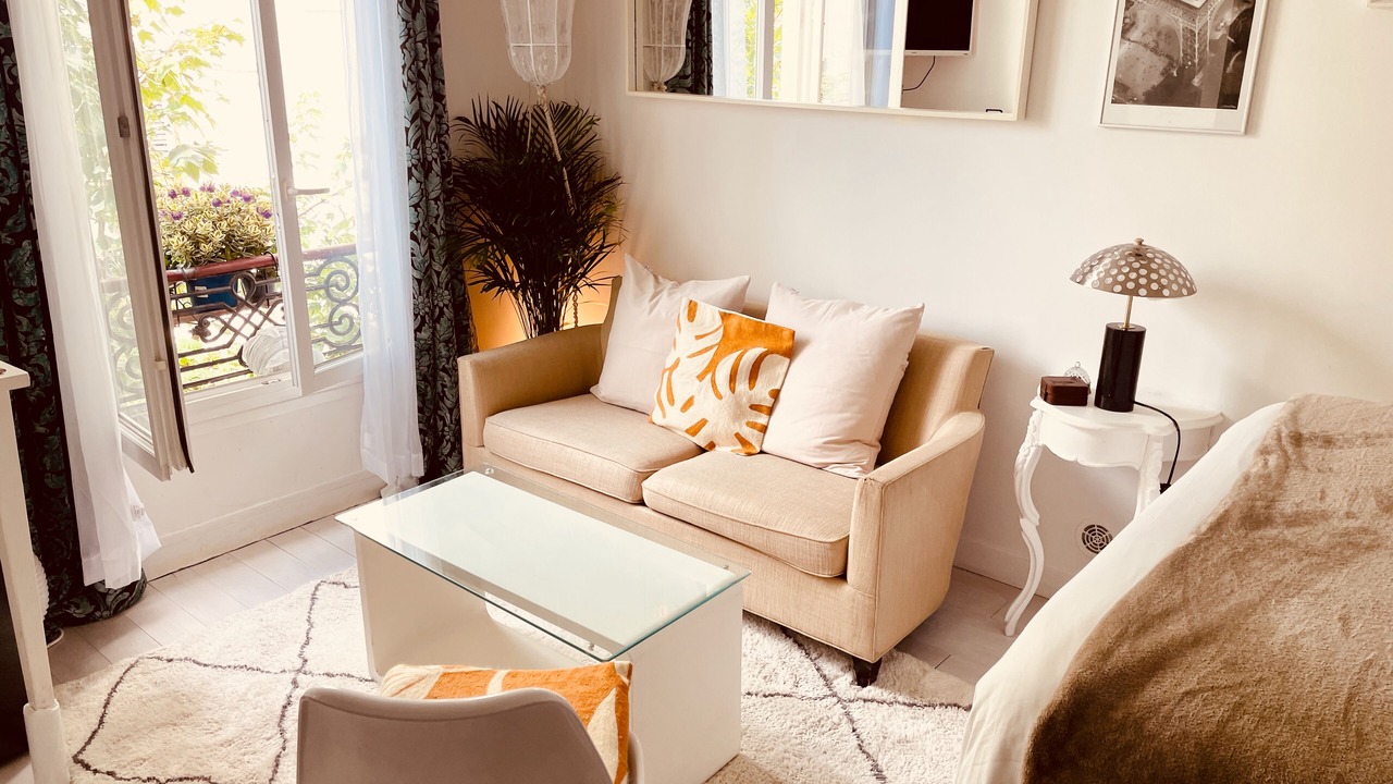 Photo of Livingroom in Notre-Dame-des-Champs