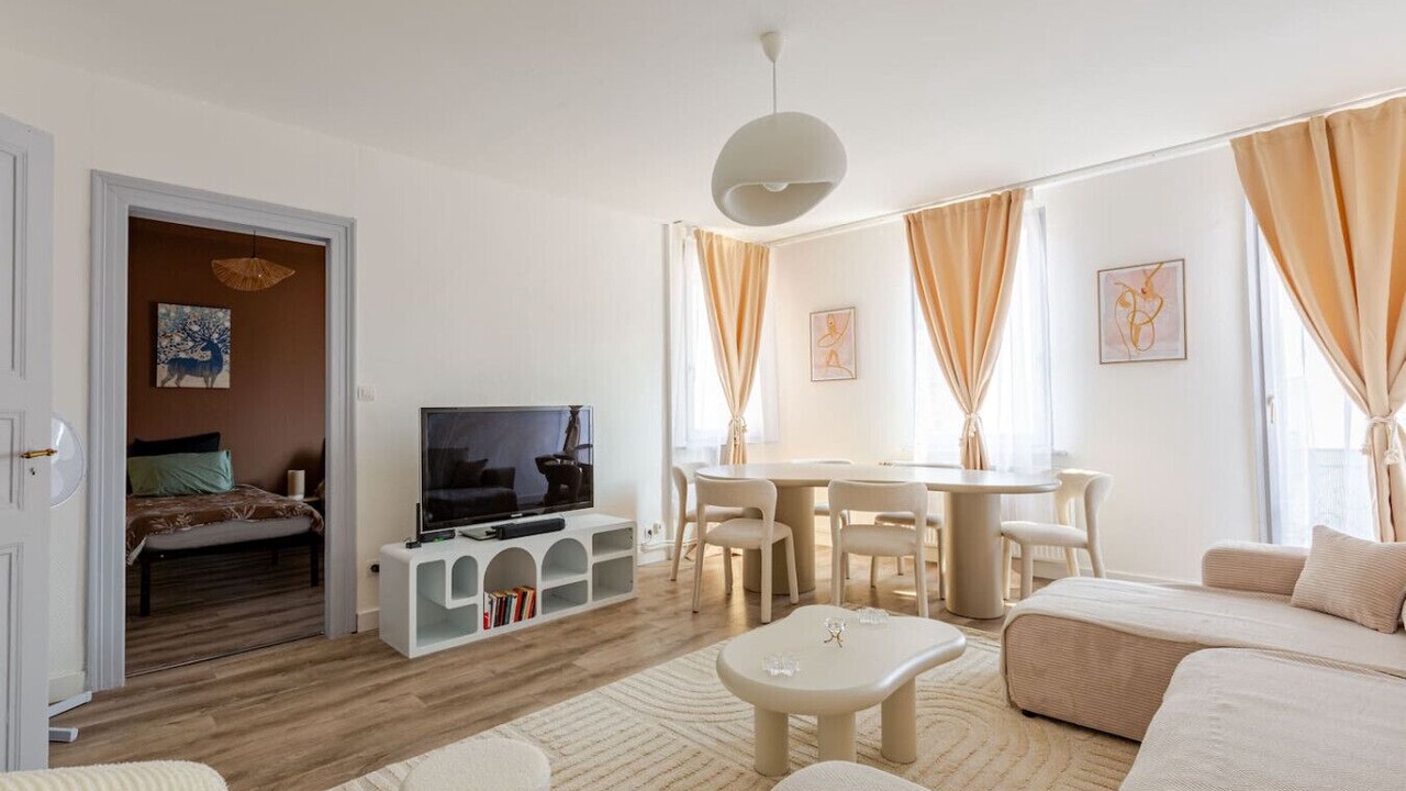 Photo of Livingroom in Neudorf Ouest