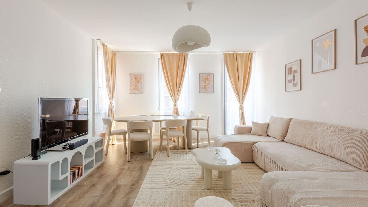 Photo of Livingroom in Neudorf Ouest