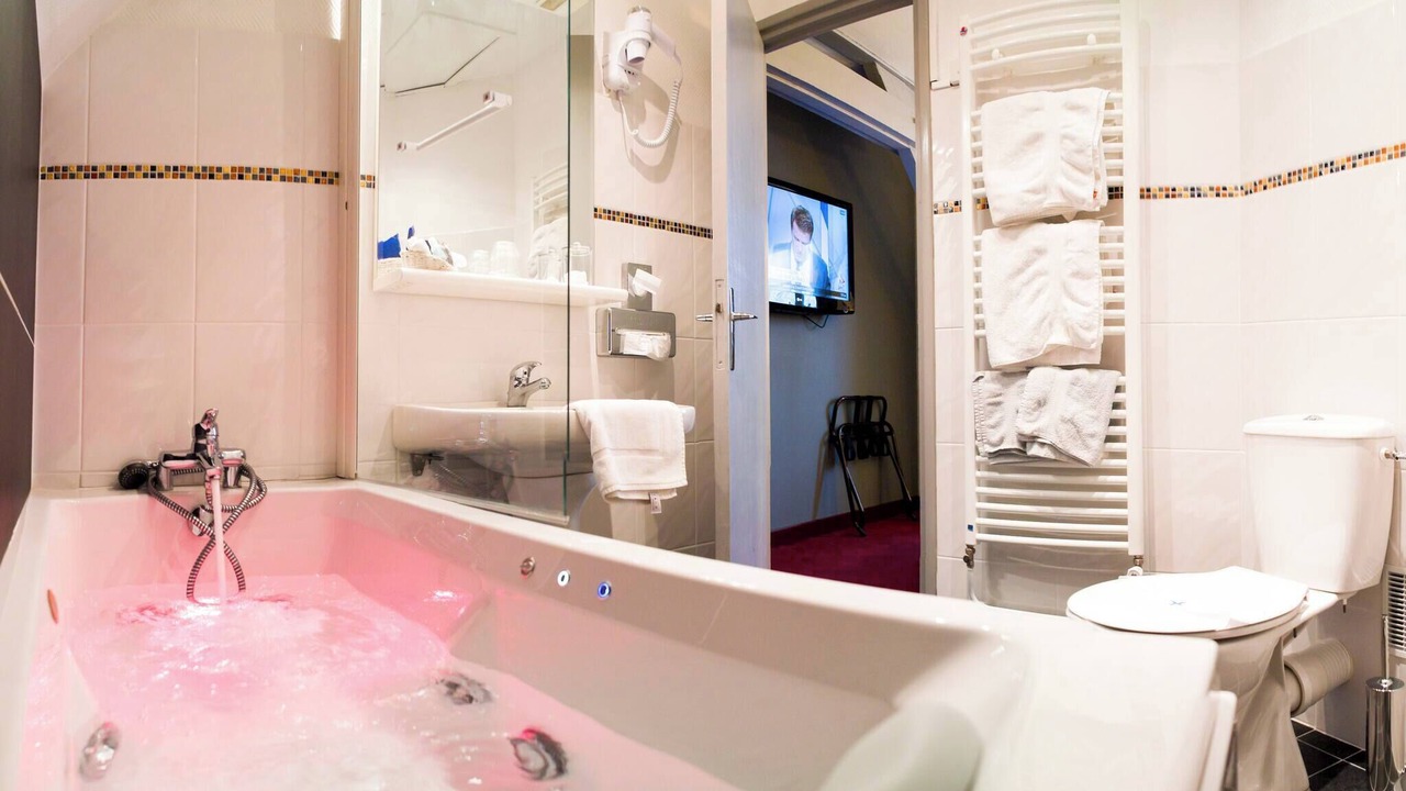 Photo of Bathroom in Seclin