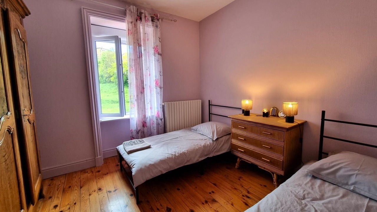 Photo of Bedroom in Neronde