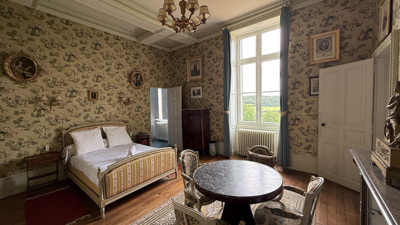 Photo of Bedroom in Maigne