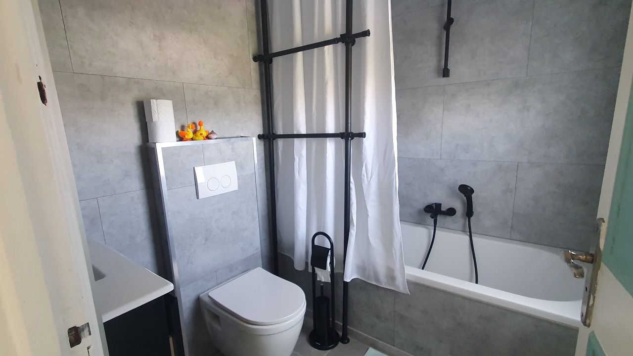 Photo of Bathroom in Boulogne-sur-Mer