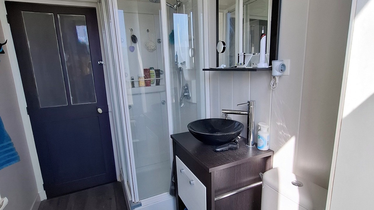 Photo of Bathroom in Le Merlerault