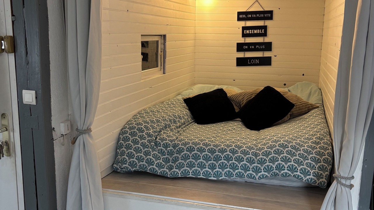 Photo of Bedroom in La Chapelle-en-Serval