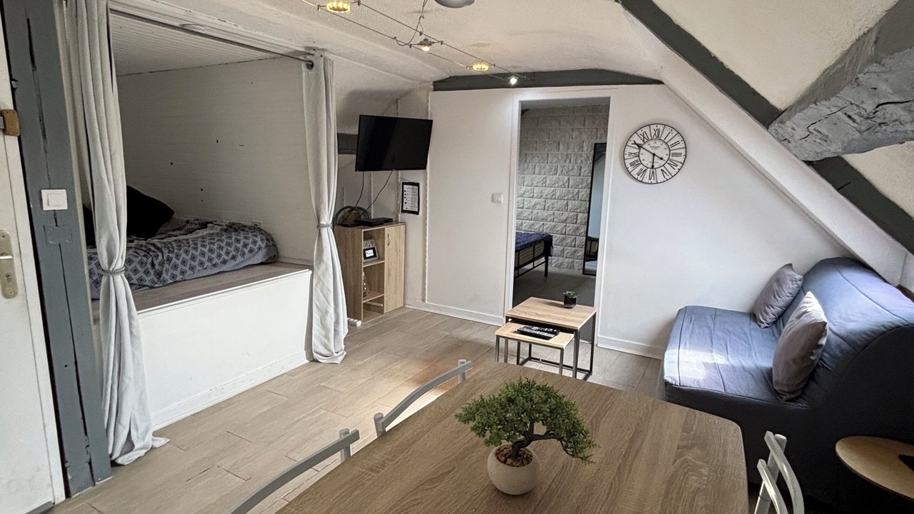 Photo of Bedroom in La Chapelle-en-Serval