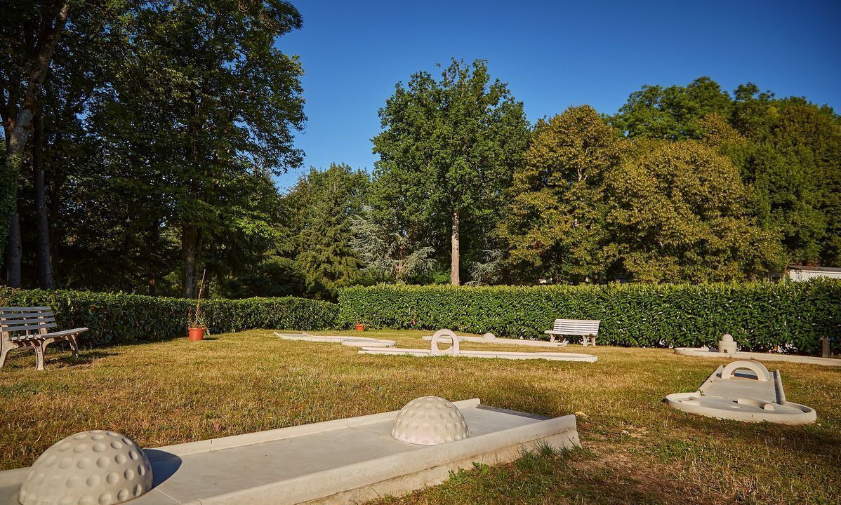 Photo of Outdoor in Saint-Cheron