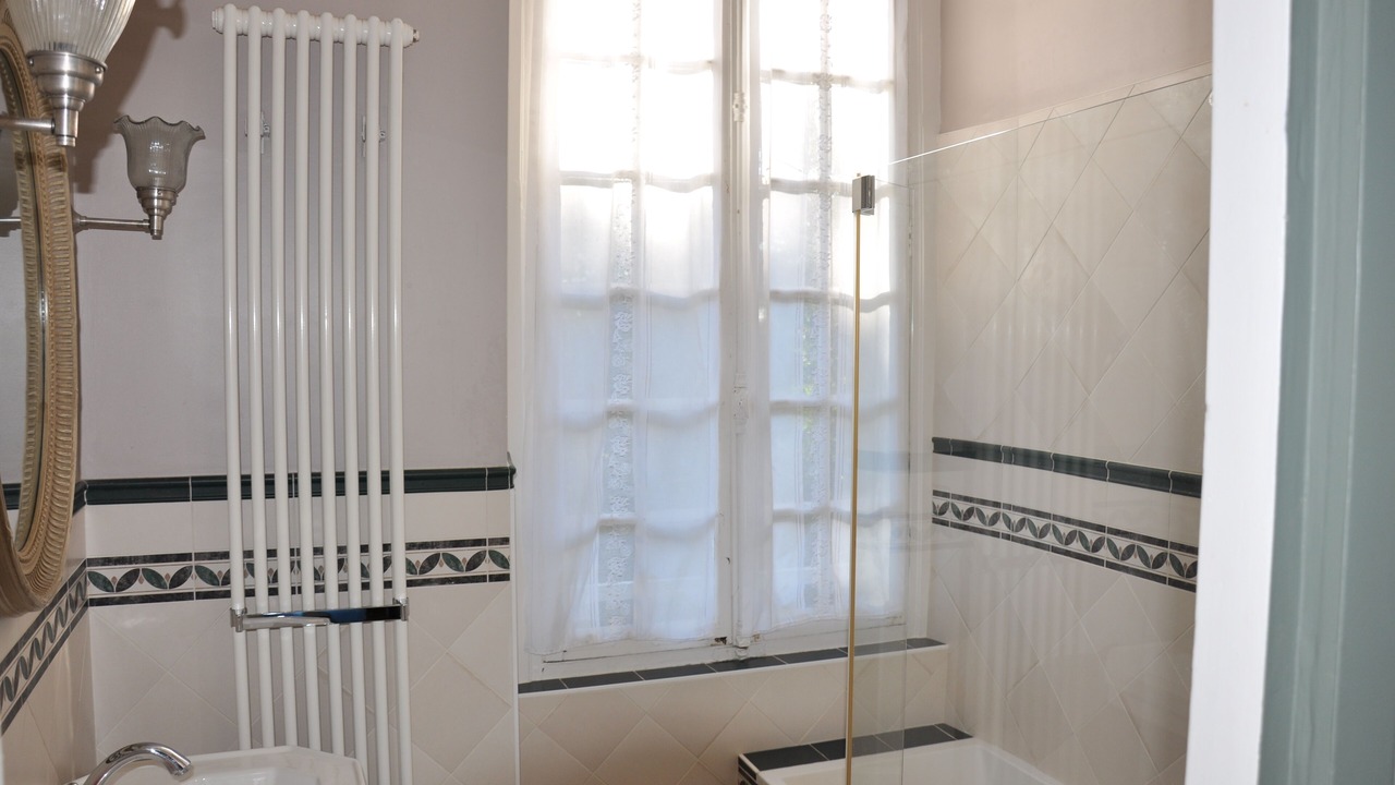 Photo of Bathroom in Senlis