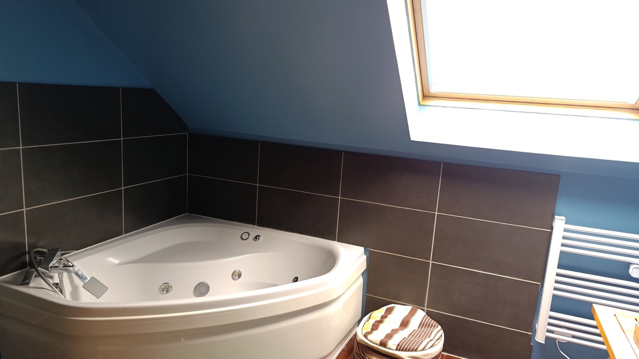 Photo of Bathroom in Saint-Aubin-Routot