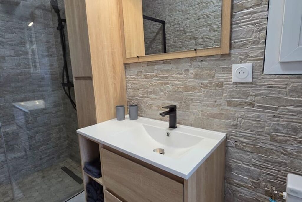 Photo of Bathroom in Frethun