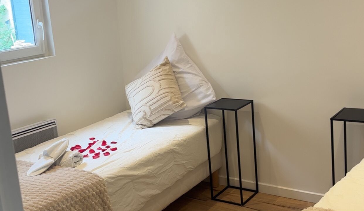 Photo of Bedroom in Chaumes-en-Brie