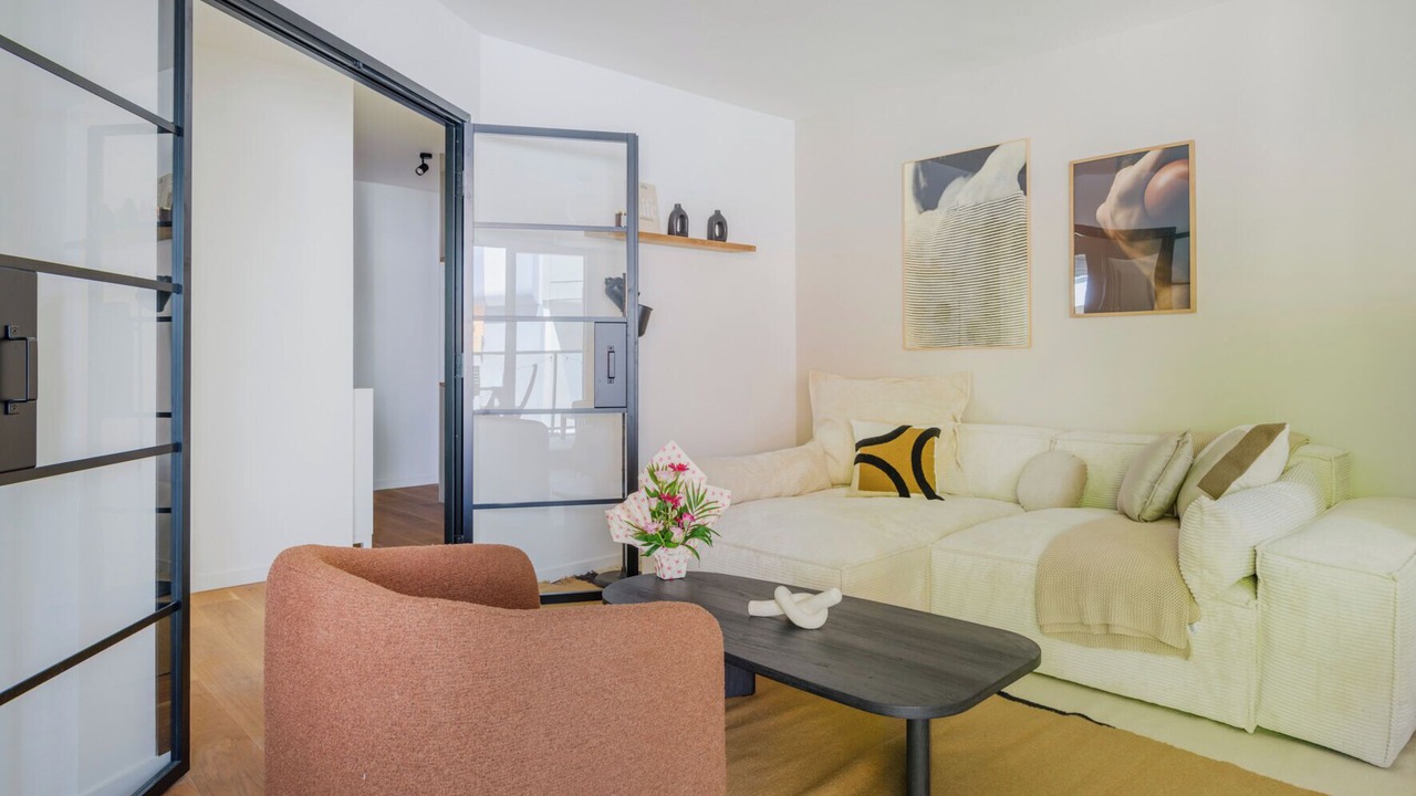 Photo of Livingroom in Suresnes