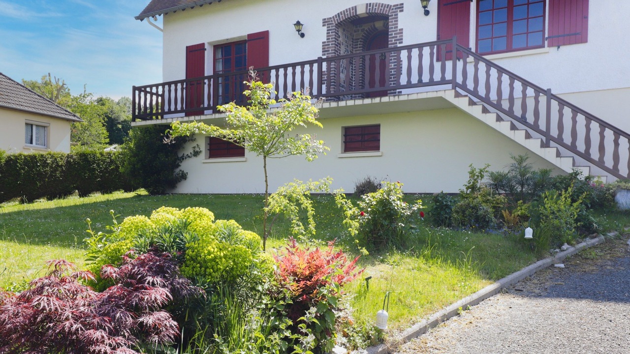 Photo of Outdoor in La Riviere-Saint-Sauveur