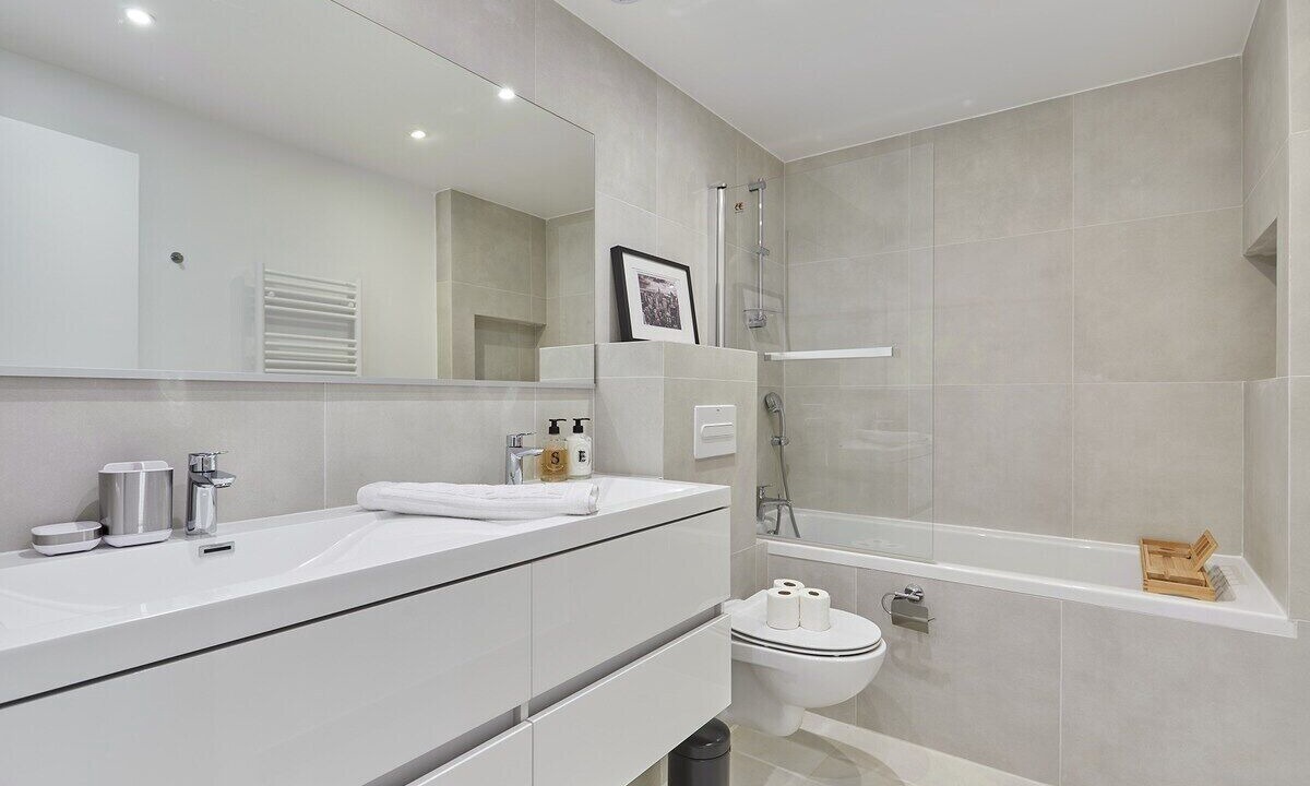 Photo of Bathroom in Vivienne