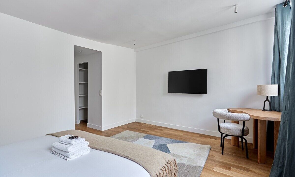 Photo of Bedroom in Vivienne