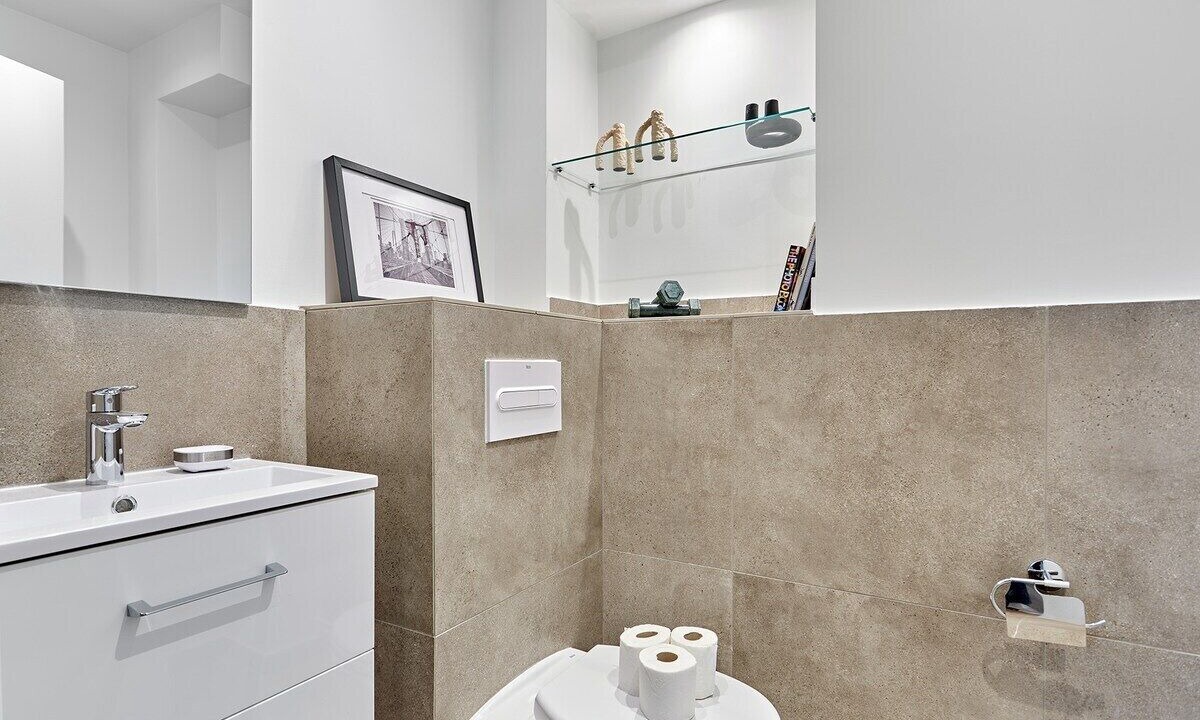 Photo of Bathroom in Vivienne