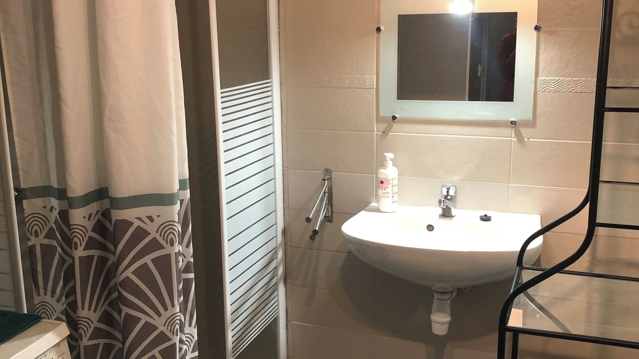 Photo of Bathroom in Audinghen