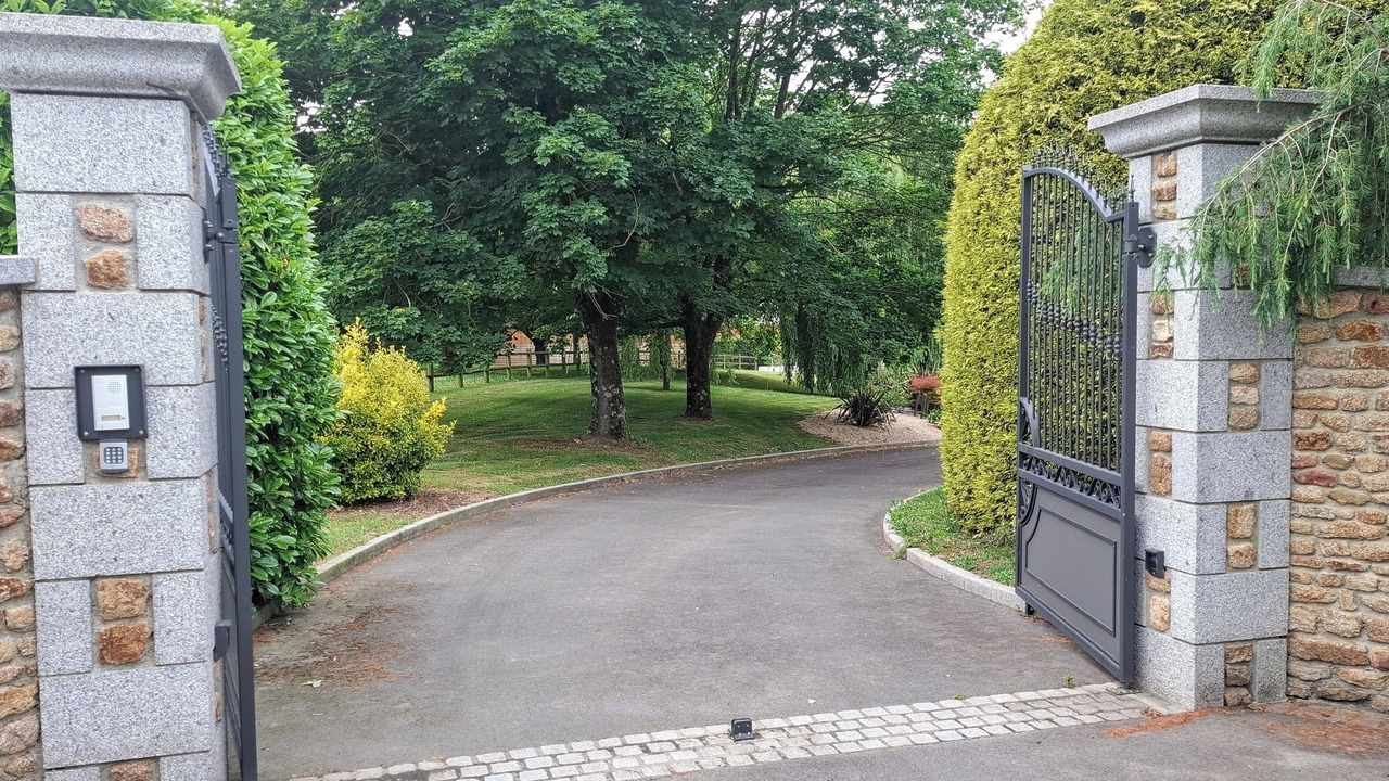 Photo of Outdoor in (le) Mesnil Hue