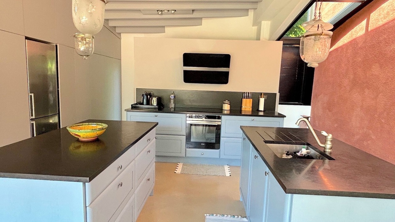 Photo of Kitchen in Les Mesnuls