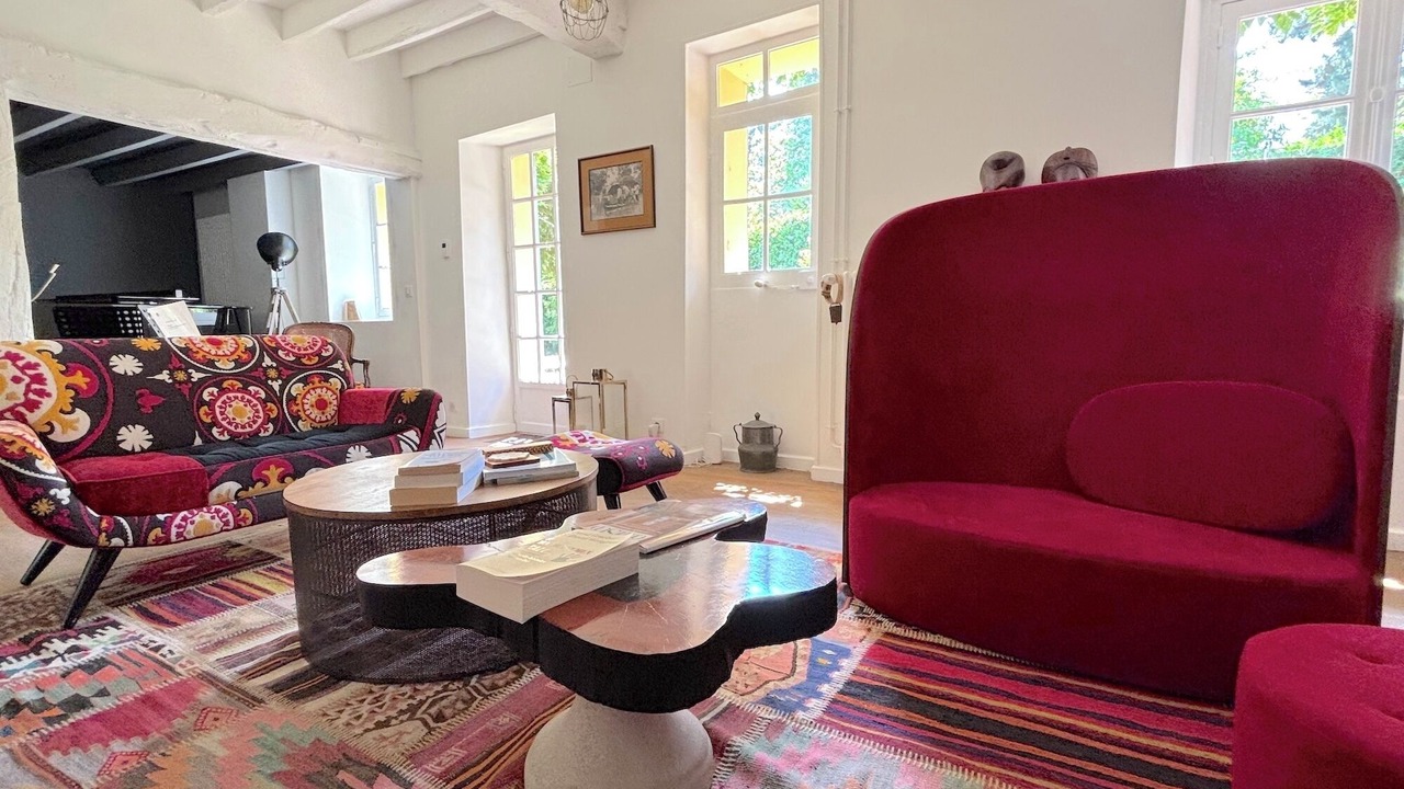 Photo of Livingroom in Les Mesnuls