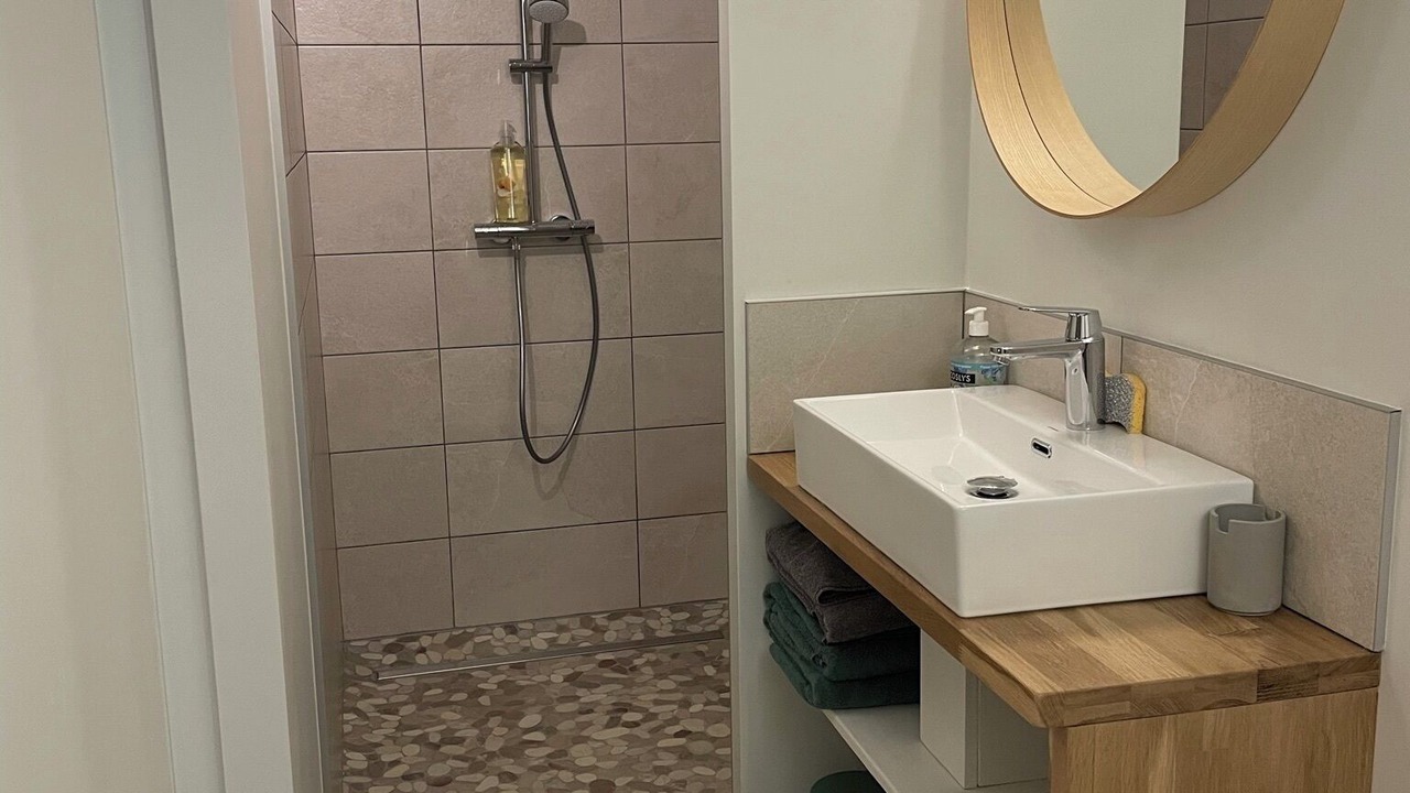 Photo of Bathroom in Saint-Andre-en-Morvan