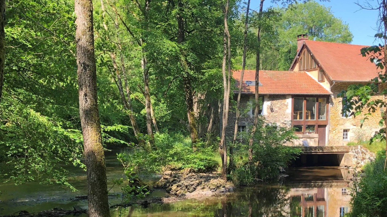 Photo of Others in Saint-Andre-en-Morvan