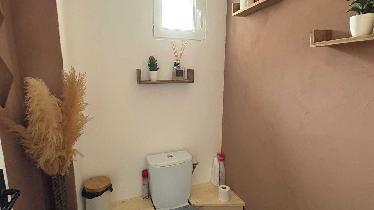 Photo of Bathroom in Hautvillers